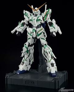 PG RX-0 独角兽高达 7-ELEVEN配色（夜光透明零件）-资料图