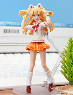 figma#EX-015 城崎莉嘉 -资料图
