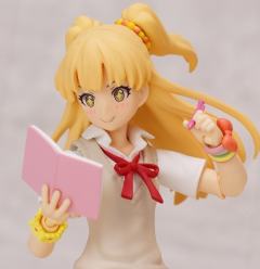 figma#EX-015 城崎莉嘉 -资料图