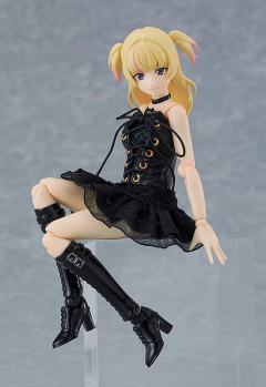 figma#581a 女性素体（有纪） 黑色紧身连衣裙＋毛皮大衣-资料图