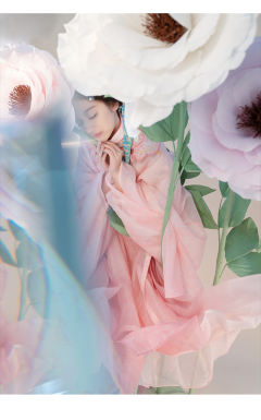 复刻芸芸-资料图