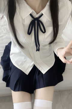 风琴褶衬衫-资料图