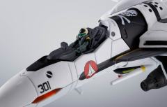 HI-METAL R VF-0S 凤凰（罗伊‧福克专用机）-资料图