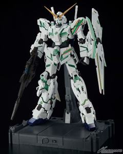 PG RX-0 独角兽高达 7-ELEVEN配色（夜光透明零件）-资料图