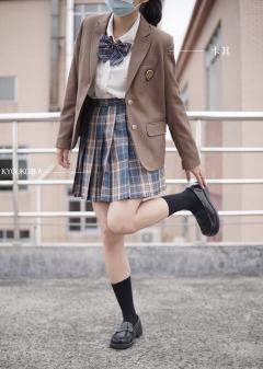 2020基础款西服-资料图