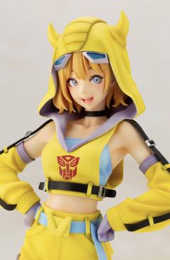 美少女雕像 大黄蜂-资料图