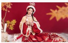 兔影花灯-资料图